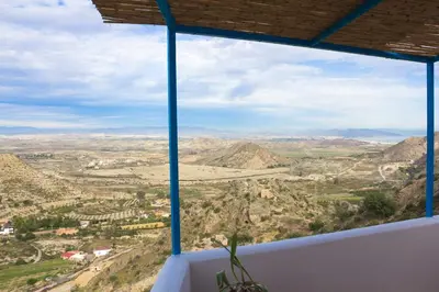 Vista general de una montaña o vista desde el apartamento