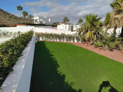 Jardín al aire libre en Cala Maravilla