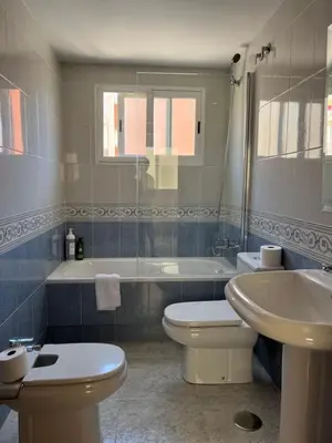 Un baño de Iberia home beach