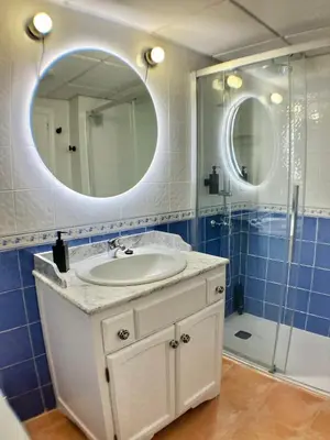 Un baño de Relajantes vistas al mar Mojácar