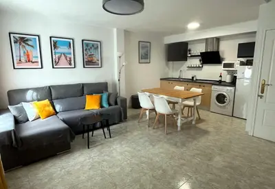 Una cocina o zona de cocina en Duplex de dos dormitorios en Vera Playa