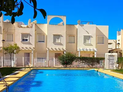 Piscina en o cerca de Duplex de dos dormitorios en Vera Playa