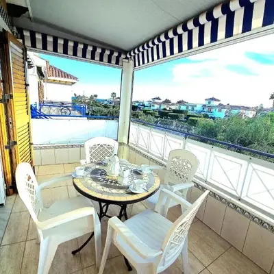 Ático VERAMAR 3 1 dormitorio con vistas al mar 2º línea de playa