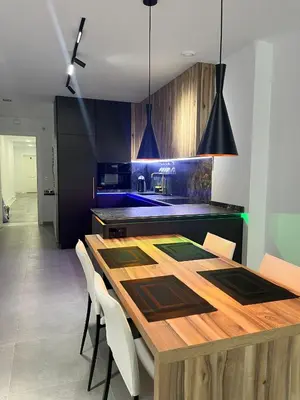 Una cocina o zona de cocina en Lujo en el centro con parking privado 3