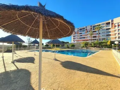 Piscina en o cerca de CALARREONA - Apartamento a 100 metros de la playa