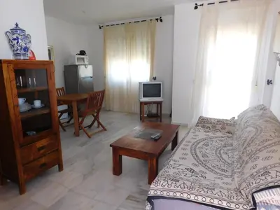 Una televisión o centro de entretenimiento en VISTA bahia 2