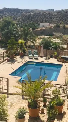 Piscina en o cerca de Nick's Cave, Bed and Breakfast with a difference