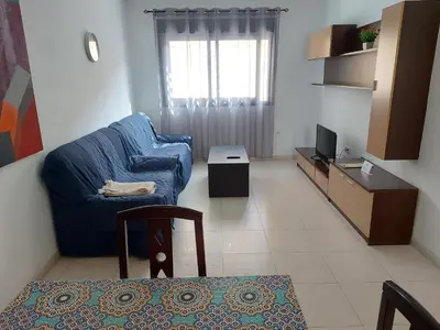 Zona de estar de Apartamento Alborania II con patio gande y aparcamiento, entre el mar y del desierto