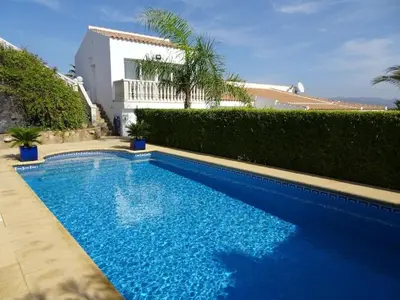 Piscina en o cerca de La Noria 360