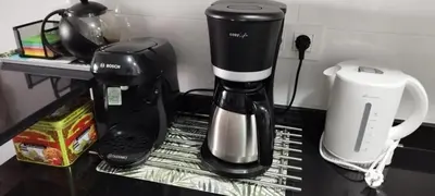 Utensilios para hacer té y café en cal'Nathalie