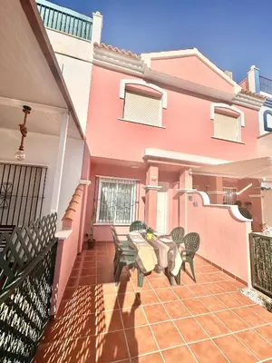 Un balcón o terraza de Adosado Mar Serena