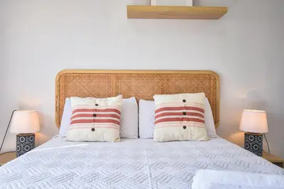 Cama o camas de una habitación en Apartamento con Terraza, Piscina y Parking By Aloha Palma