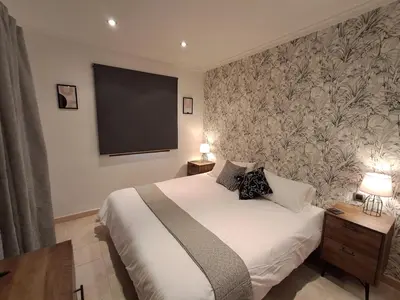 Cama o camas de una habitación en Desert Springs award-winning Golf Resort apartment