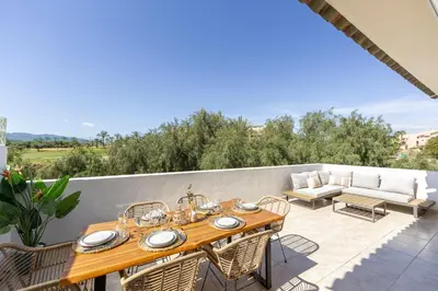 Un balcón o terraza de AlmeriaSuite Vera Luxury Homes