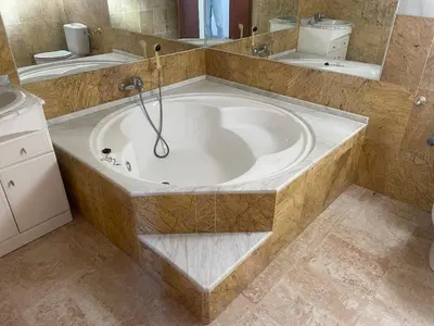 Un baño de Apartamento Nudista La Menara