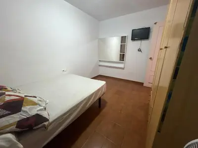 Una televisión o centro de entretenimiento en Wbs