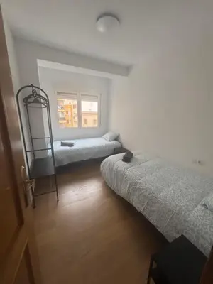 Cama o camas de una habitación en Calderon centro Almeria