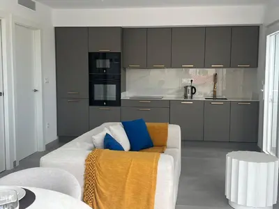 Una cocina o zona de cocina en Villa Habana - Luxury beach apartment with rooftop spa