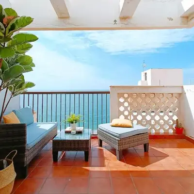 Vista Azul Suites con terraza al lado del mar