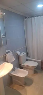 Un baño de Apartamento calle Senado