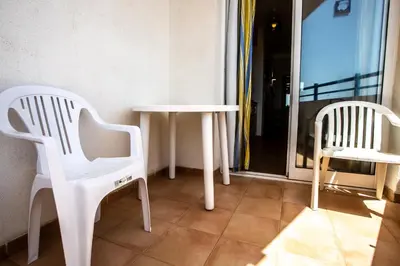Un balcón o terraza de Hotel Apartamentos Mojácar Beach