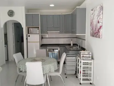 Una cocina o zona de cocina en Nomito