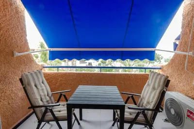 Un balcón o terraza de Levante 24 Estudio Naturista primera línea