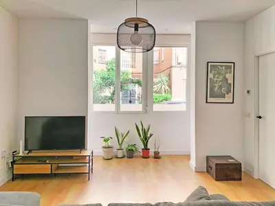 Una televisión o centro de entretenimiento en Almeria Tirso Apartment