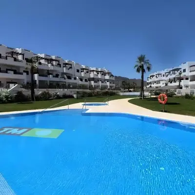 Apartamento de 3 habitaciones en San Juan