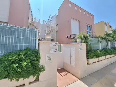 Plano de Laguna Beach - Terraza & parking
