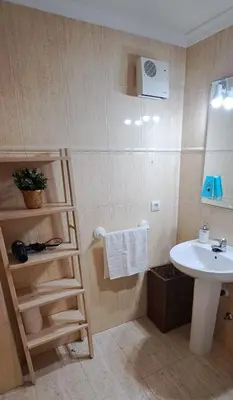 Un baño de Ático con vistas al mar