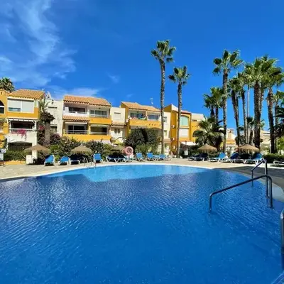 Golf & Beachside Getaway