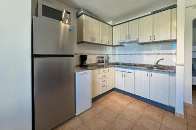 Una cocina o zona de cocina en R2312 Natsun El Cano 3 Vera Playa Almería