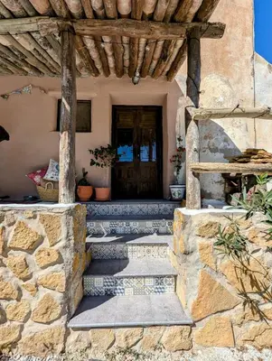 Un balcón o terraza de Casa Satori Country House & Pool Sleeps 8