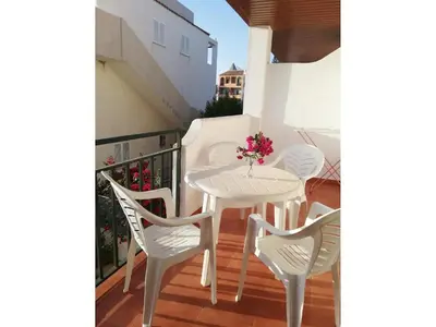 Un balcón o terraza de Apartment in Almeria with shared pool