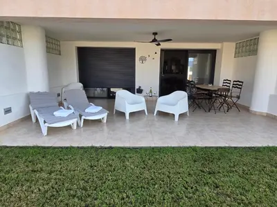 Un patio o zona al aire libre en Dulce nidito entre golf y playa Vera, Mojacar, Garrucha, Andalucia