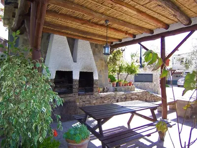 Jardín al aire libre en Holiday Home Ländliches Haus mit Jacuzzi by Interhome