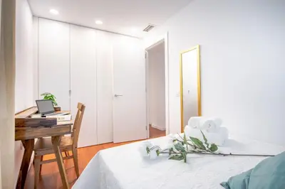 Cama o camas de una habitación en Expoholidays- Rueda Lopez con PARKING GRATIS 4B