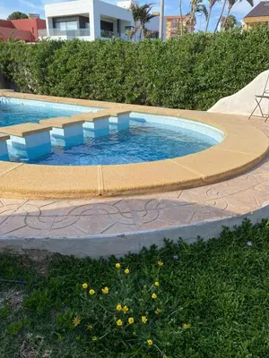 Piscina en o cerca de Luxuriöses Chalet mit privatem Pool