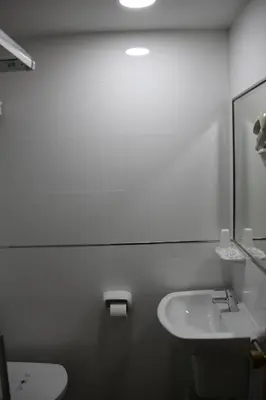 Un baño de Hostal Maribel