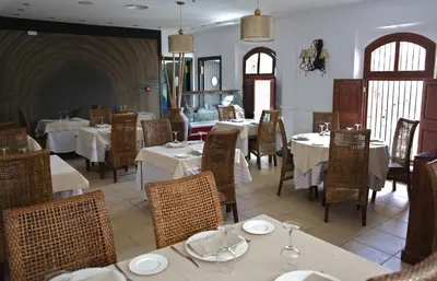 Un restaurante o sitio para comer en Santuario San José
