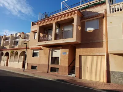 Edificio en el que se encuentra el apartamento