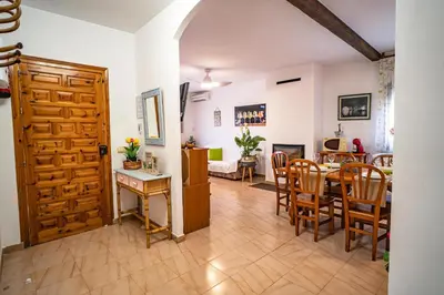 Zona de estar de Villa Adelina en Turre, Almería, Villa de lujo con piscina privada cerca de las playas de Mojácar