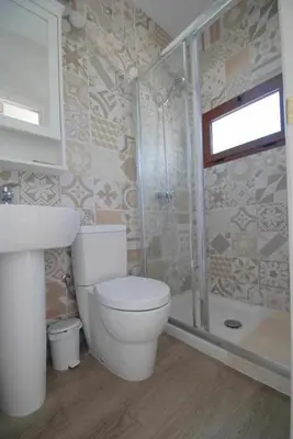 Un baño de La Gata Azul, Rodalquilar