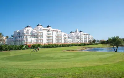Instalaciones para jugar al golf en el apartamento o alrededores