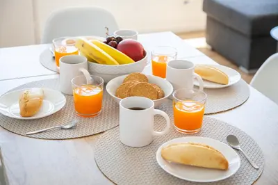 Comida en o cerca de este apartamento