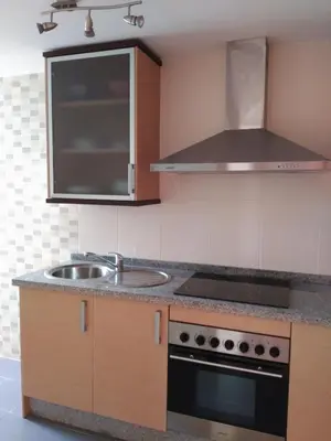 Una cocina o zona de cocina en Entre el Mar y el Golf. Wifi privado.