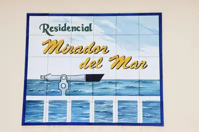 Certificado, premio, señal o documento que está expuesto en Apartamentos Turísticos Mirador Del Mar 2A