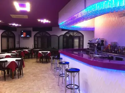 El salón o zona de bar de Pension Agadir
