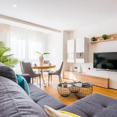 Expoholidays-Rueda Lopez apartamento de lujo